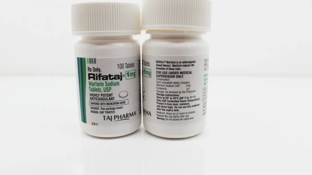 Warfarin Sodium 1mg Tablets Manufacturer, Supplier in Vapi, Gujarat